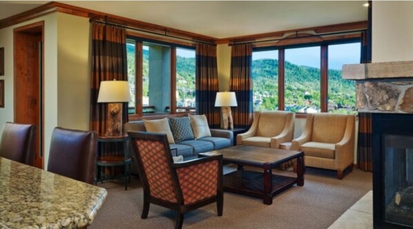 Smart TV, fireplace, DVD player