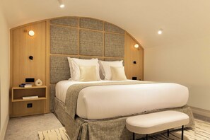 Apartment | 1 bedroom, laptop workspace, iron/ironing board, bed sheets - Modern Apartment -ac-1br-4p-pantheon (Paris)