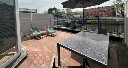 Gemütliche Terrassenwohnung mit Blick zur kleinen Weser; 350 m bis zur City