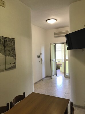 Interior - Three-room apartment sleeps 4 pool view - Scialmarino (Vieste)