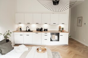 1 chambre, fer et planche Ă repasser, Wi-Fi gratuit, draps fournis