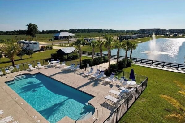 Outdoor pool, a heated pool