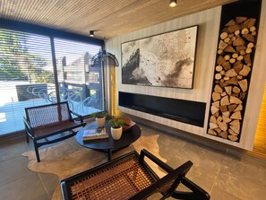 Interior - Coastal apartment, steps from the beach. Heated swimming pool, jacuzzi and patio (Puerto Varas)