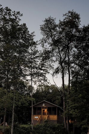 Luxury Cottage, River View