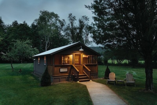 Luxury Cabin, River View | 1 bedroom, premium bedding, minibar, soundproofing
