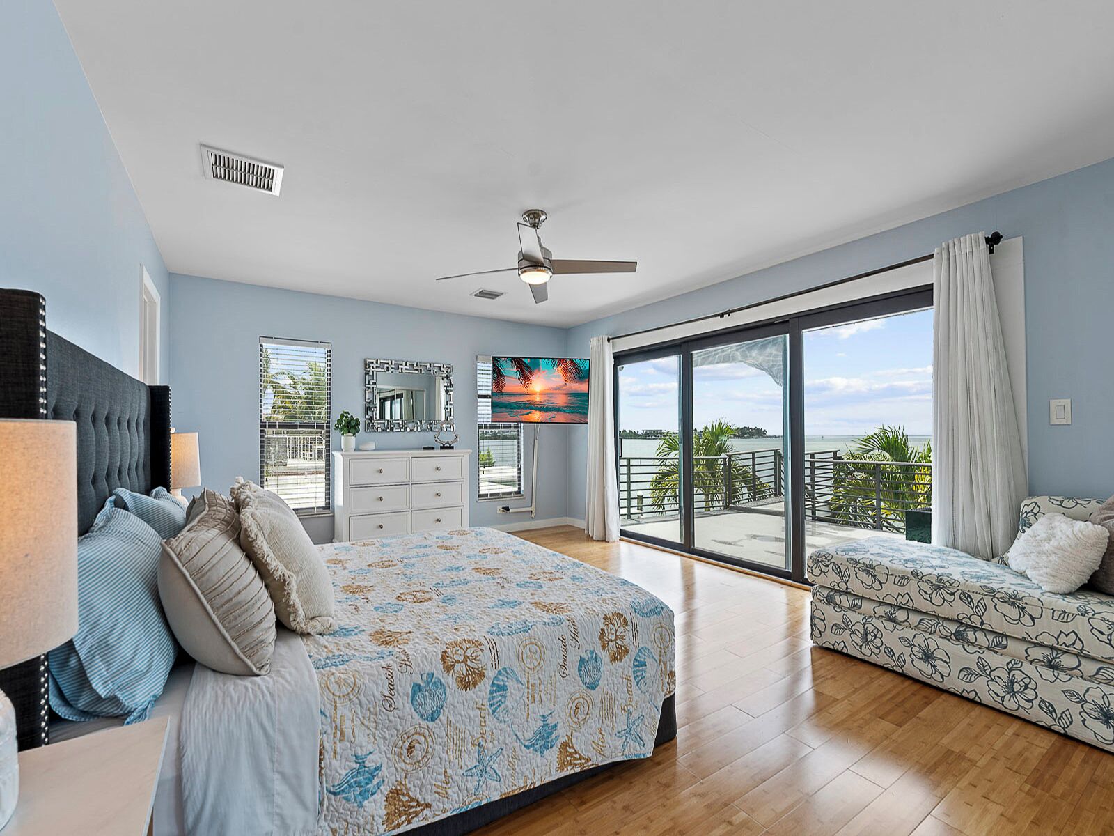 Spacious 5-bedroom House With Pool, Ocean Views, Dock In  Wonderful Marathon, Fl - Marathon, FL