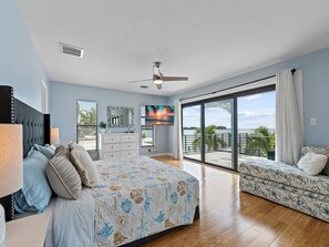 5 chambres, fer et planche à repasser, lit parapluie, Wi-Fi gratuit