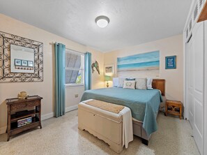 2 室のベッドルーム、アイロン / アイロン台、WiFi (無料)、ベッドシーツ