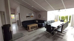 Unclassified image, 3 of 31, button - Holiday Home With 2 Bedrooms (Brodersby)