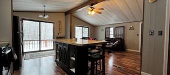 Private Serene Cabin