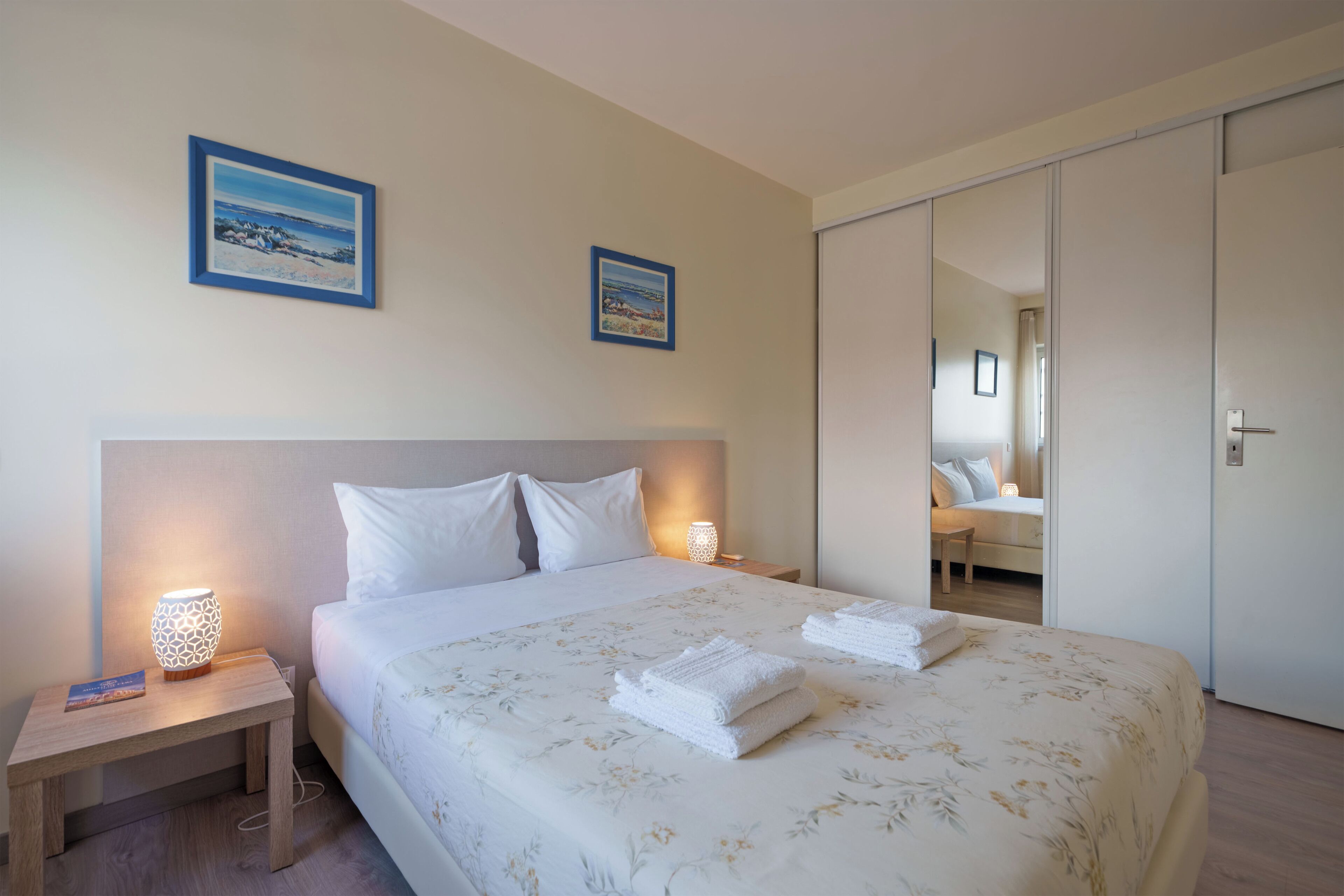2 Schlafzimmer, Bügeleisen/Bügelbrett, WLAN, Bettwäsche