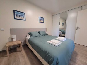 2 bedrooms, iron/ironing board, WiFi, bed sheets - StaynFeel 02 (Fátima)