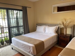 2 間睡房、熨斗/熨衫板、Wi-Fi、床單