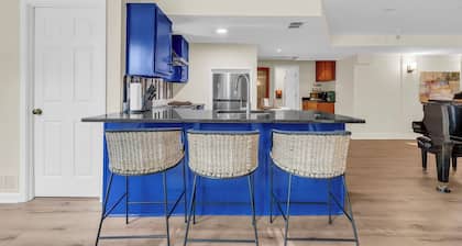 Grand Piano Suite. Stay inspired. Stay in style.