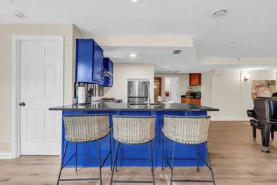 Grand Piano Suite. Stay inspired. Stay in style.