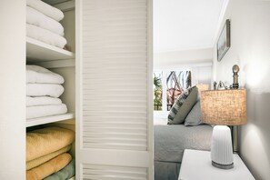 1 bedroom, iron/ironing board, travel crib, WiFi