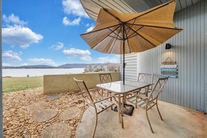 Outdoor dining - The View! Ground Floor Condo with Lake and Mountain Views on Smith Mountain Lake (Moneta)
