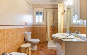 Shower - Cozy home in El Palmar (El Palmar)