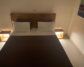 Deluxe dubbelrum - havsutsikt - vid stranden | SÀngtillbehör av högsta kvalitet och memory foam-madrasser