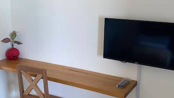 Habitación doble Deluxe, vista al océano, junto a la playa | Ropa de cama de alta calidad y camas con efecto memoria