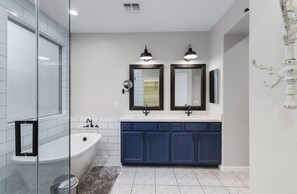 Hårtørrer, håndklæder