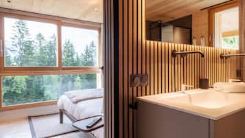 5 habitaciones, wifi gratis y ropa de cama