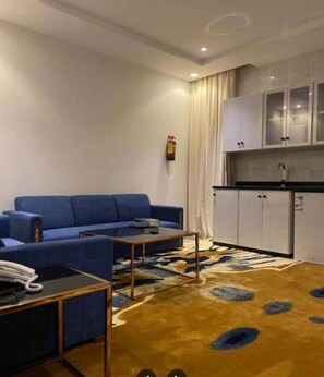 Family Studio Suite - Zekra Alkawther Hotel (Taif)