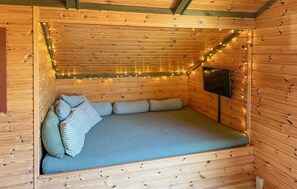 2 bedrooms, free WiFi - 2 bedroom amazing home in Præstø (Præstø)