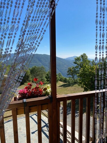 Baita Pinot – Cozy Alpine Chalet with Stunning Valley Views