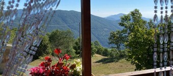 Baita Pinot – Cozy Alpine Chalet with Stunning Valley Views