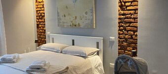 B&B i13-A APARTMENT-MAGENTA-Airport MPX-Fiera Via Roma, 28 - Magenta (MI)