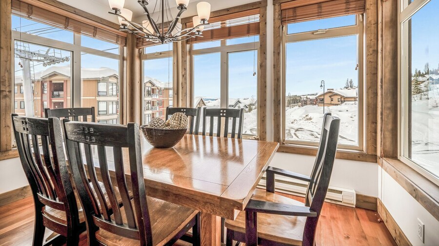 Southpoint 25 Two Bdrm Ski In Out HotTub