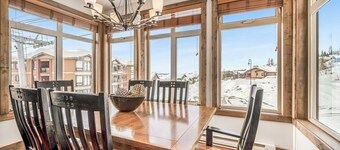 Southpoint 25 Two Bdrm Ski In Out HotTub