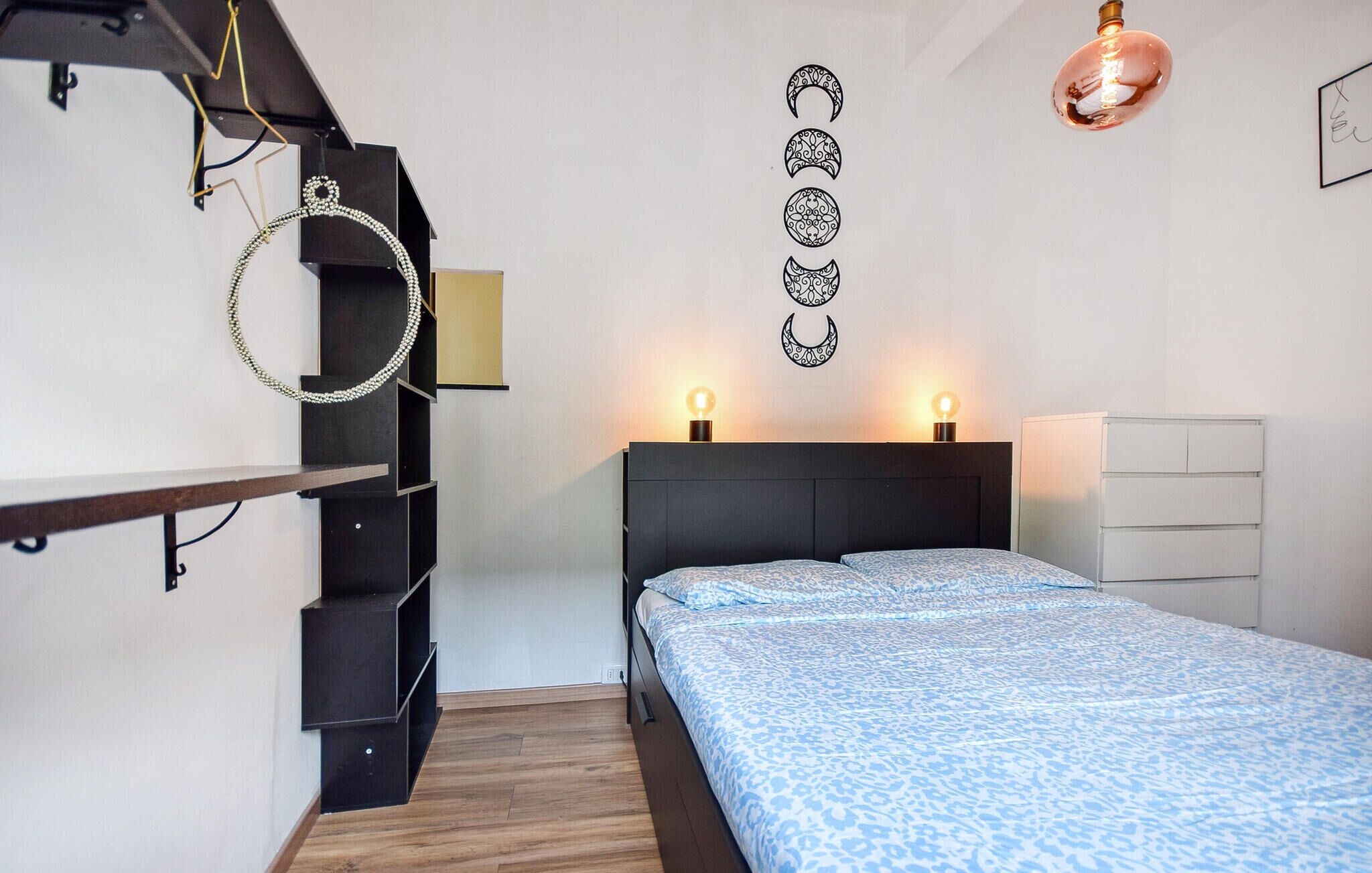 Bügeleisen/Bügelbrett, Reisekinderbett, kostenloses WLAN