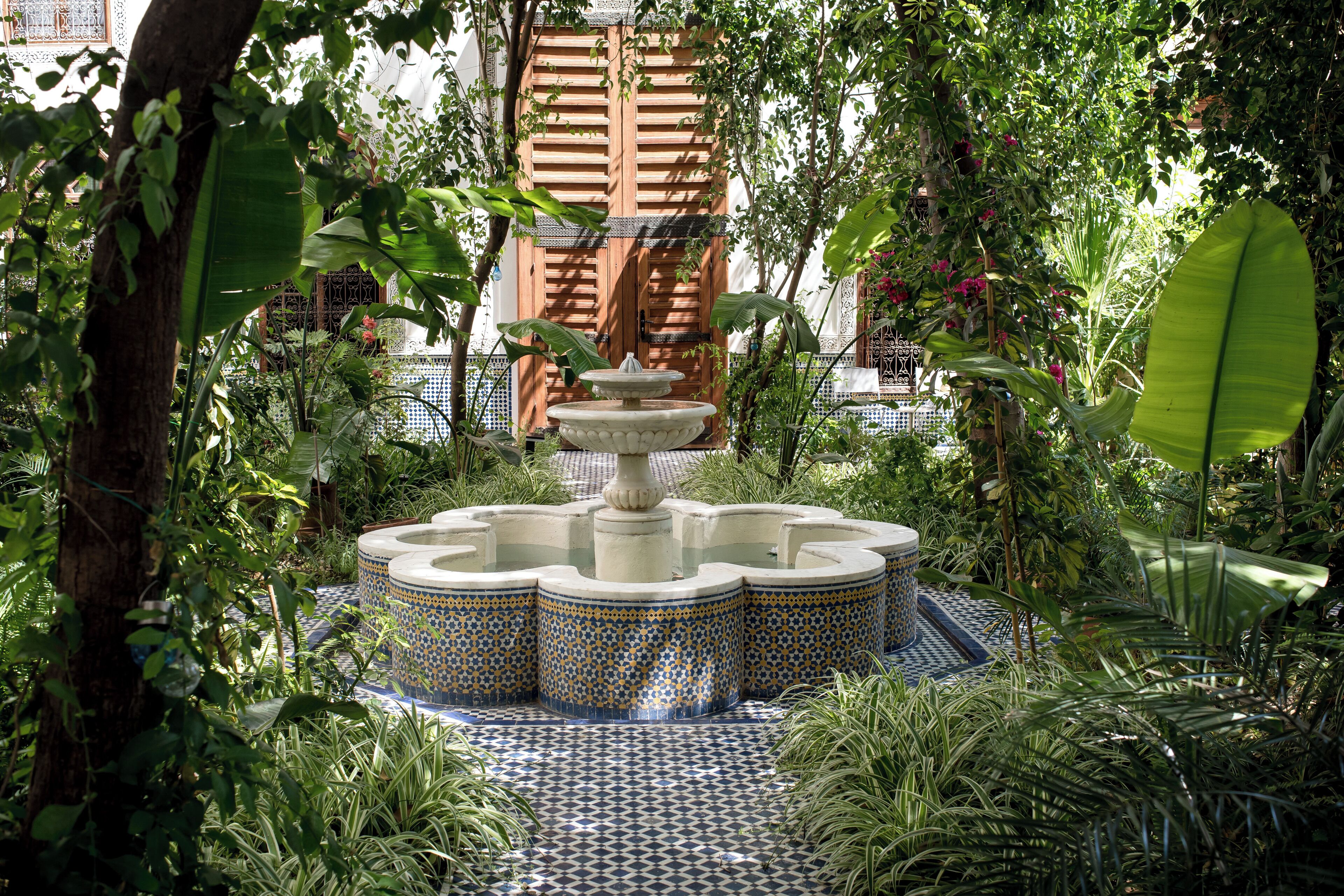 Camera Superior, vista giardino | Biancheria da letto di alta qualità, una cassaforte in camera