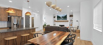 New Luxury Ski Cabin