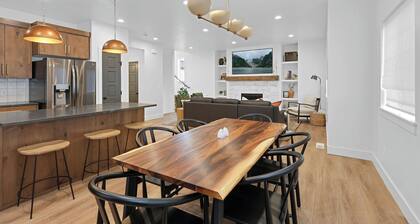 New Luxury Ski Cabin