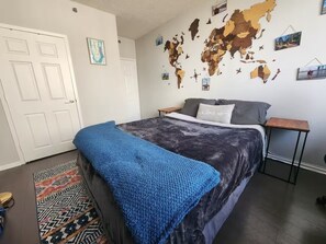 2 soverom, strykejern/-brett, wi-fi og sengetøy
