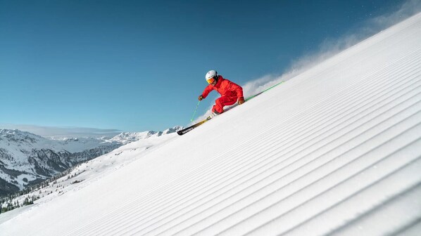 Sci e sport sulla neve