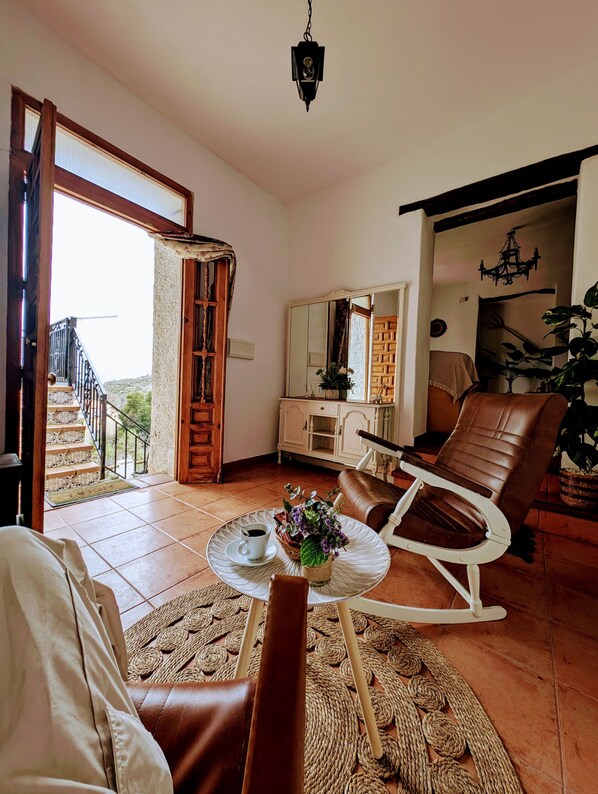 Interior - Rural House up to 14 people Alpujarra Granadina, La Almazara (Mecina-Fondales)