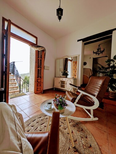 Rural Lodging in the heart of the Alpujarra Granadina - La Almazara