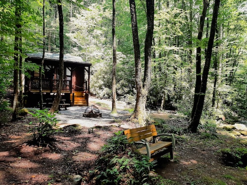 Diamondstone Mini-Cabin!