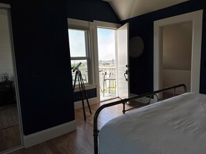 4 bedrooms, iron/ironing board, WiFi, bed sheets - Restored Victorian in San Francisco (San Francisco)