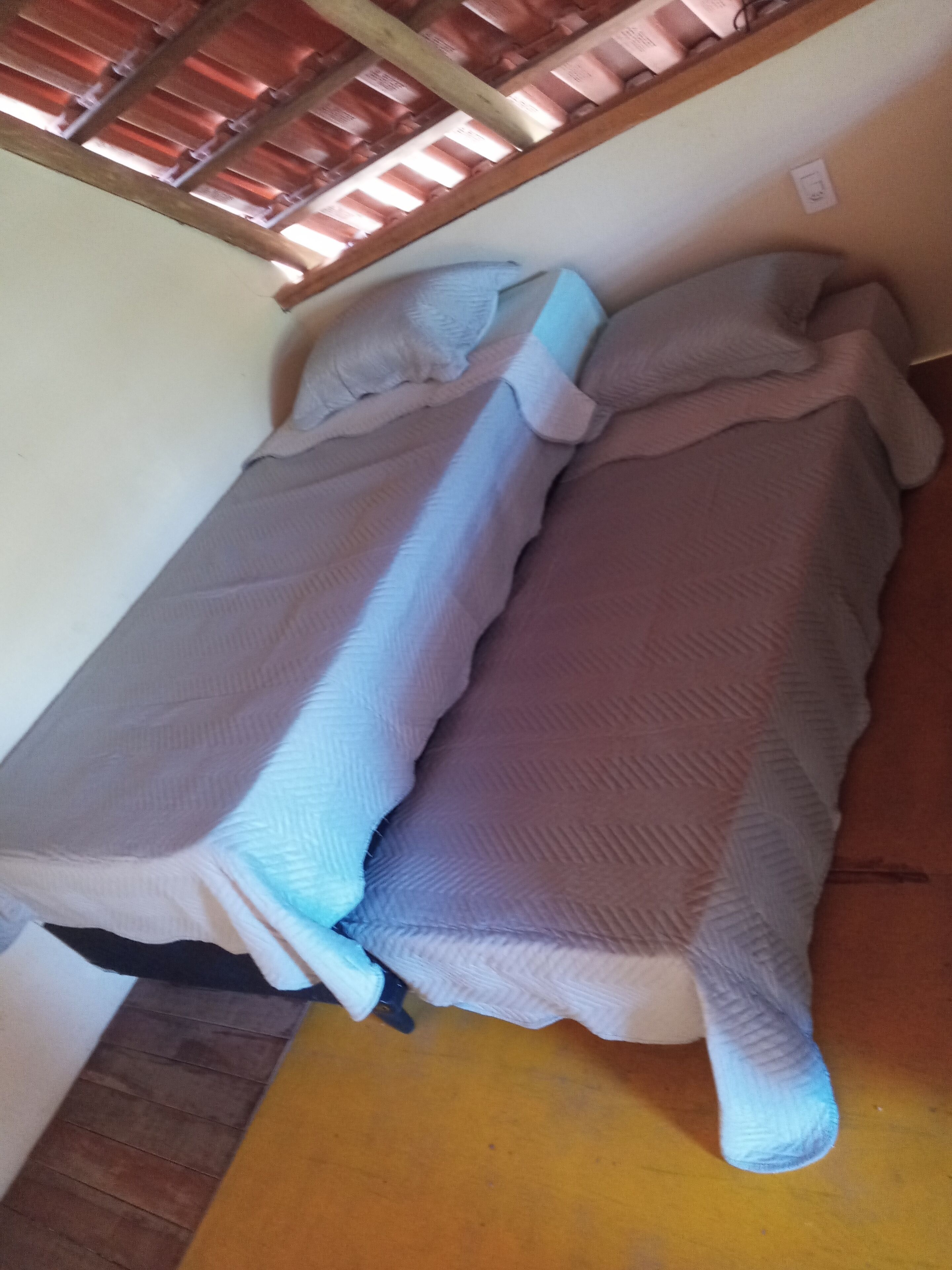 1 quarto, ferros/tábuas de passar roupa, Wi-Fi, roupa de cama