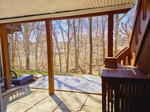 Cozy basement apartment  in amazing Silver Spring with AC, WiFi