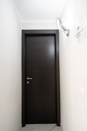 Escritorio y wifi gratis