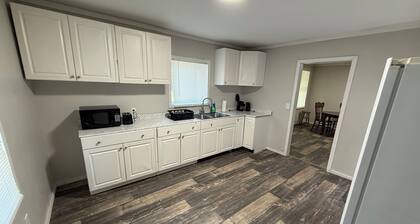 3-bedroom house in Fairfax close to everything in town. Enjoy your stay