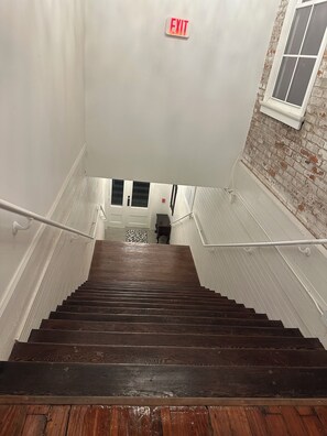 Interior - Keeping It Small Town~ Charming restored studio Historic District of Plaquemine (Plaquemine)