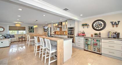 Villa River Dream - 4 bed/3bath right on the river in Cape Coral!