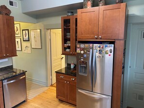 Interior - Charming art filled Chicago 3 bedroom in popular Logan Square. Lovely yard. (Chicago)